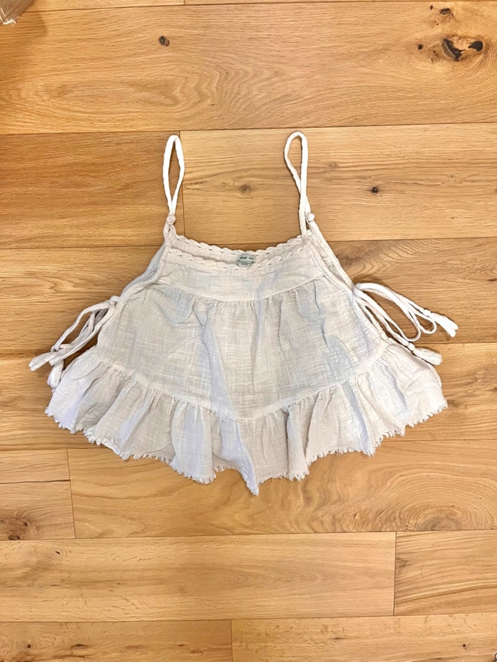 Aerie Gauzie White Flowy Tank Top